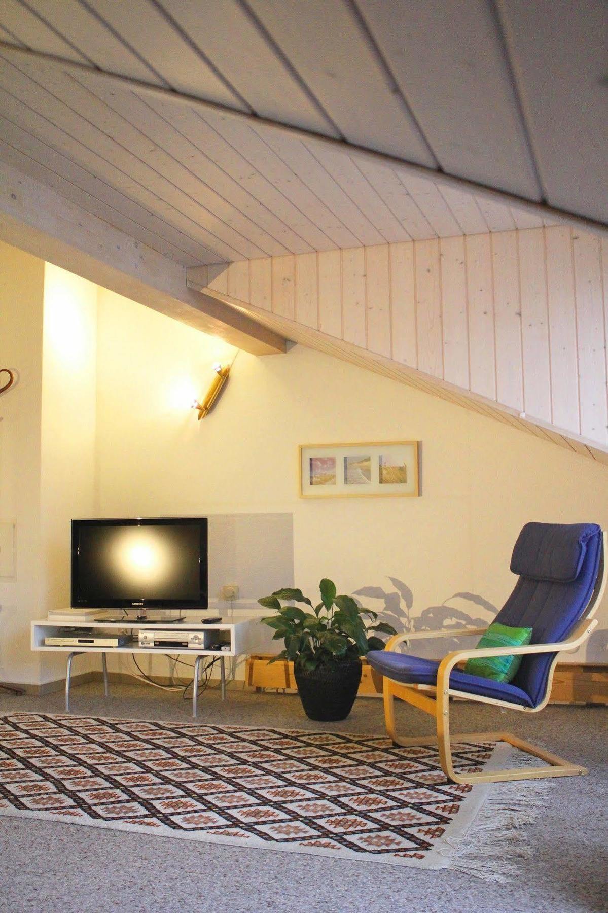 Mybednbreakfast In Bottmingen Bed & Breakfast Екстериор снимка