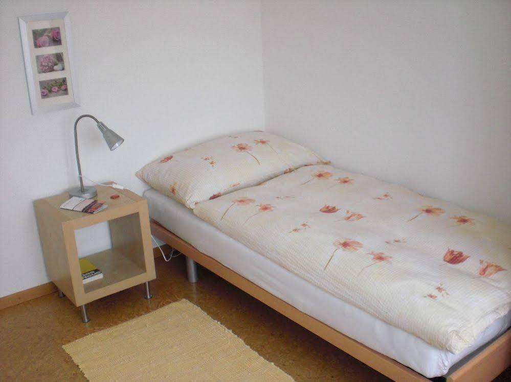 Mybednbreakfast In Bottmingen Bed & Breakfast Екстериор снимка