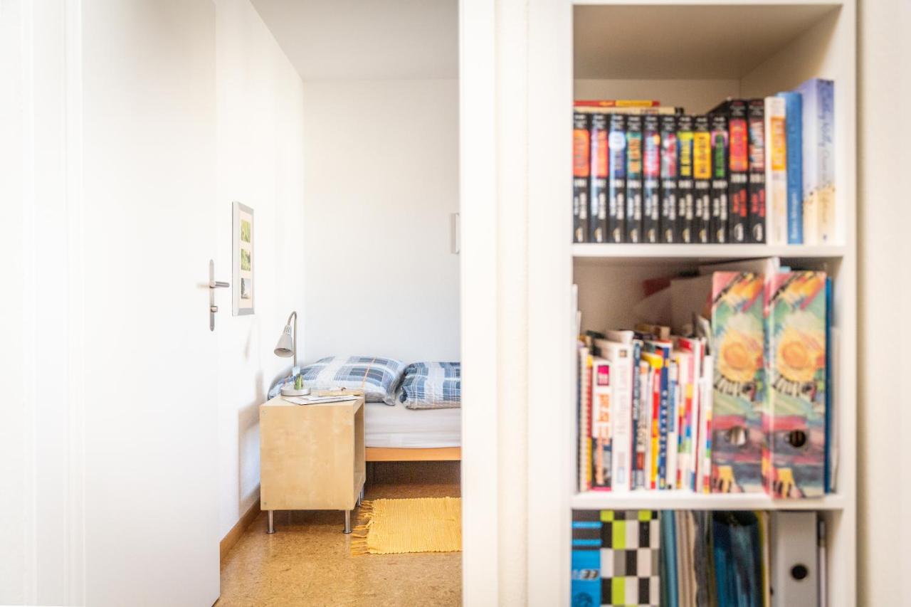 Mybednbreakfast In Bottmingen Bed & Breakfast Екстериор снимка
