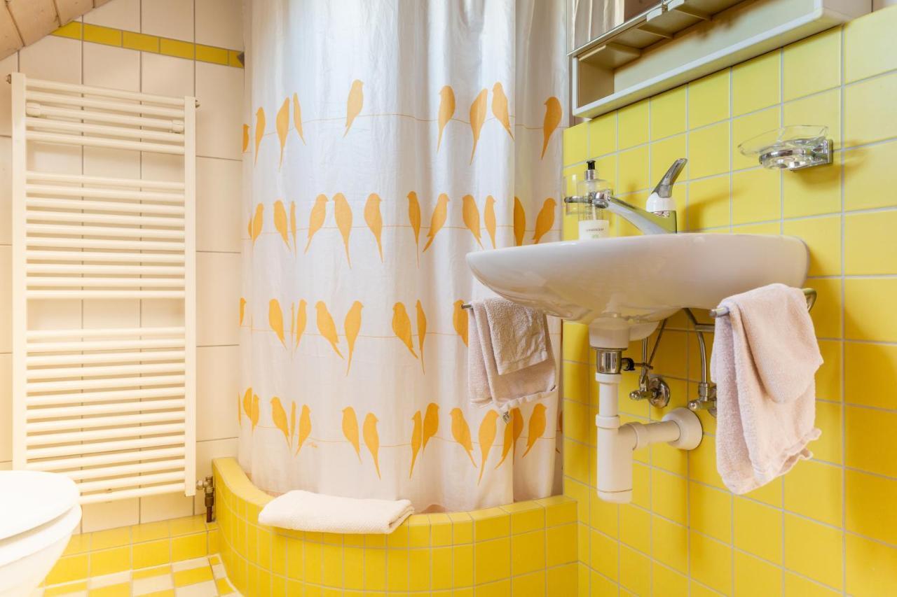 Mybednbreakfast In Bottmingen Bed & Breakfast Екстериор снимка