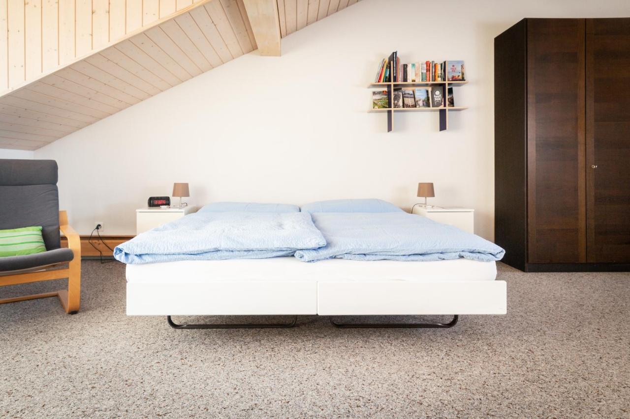 Mybednbreakfast In Bottmingen Bed & Breakfast Екстериор снимка